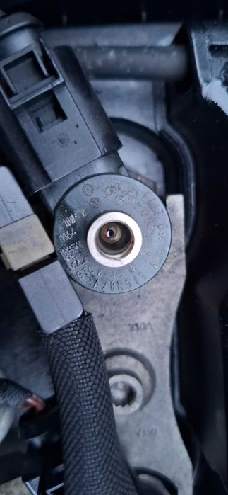 wtryskiwacze octavia passat tiguan superb 2.0 tdi