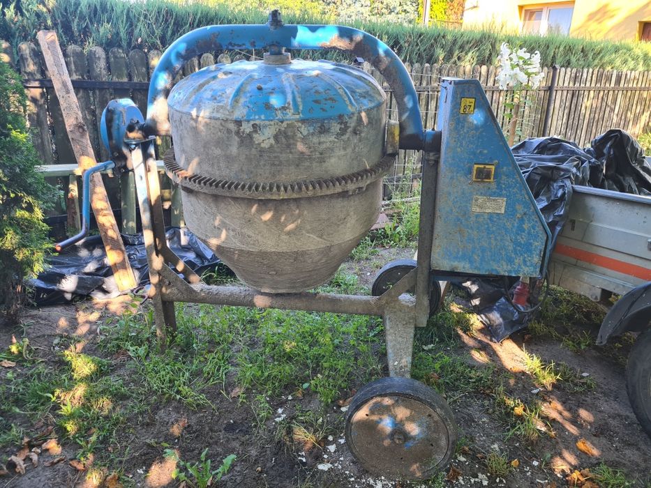 **Betoniarka 320l 1własciciel**