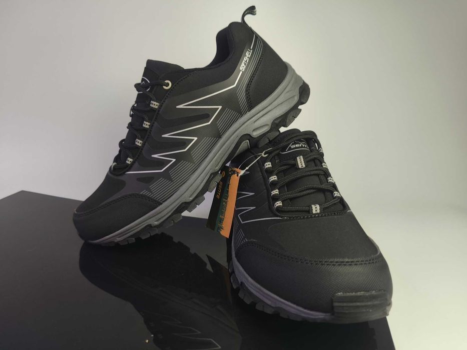 Okazja Stylowe buty męskie czarne nowe sportowe wiązane 44