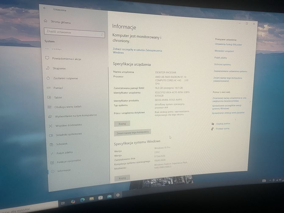 Komputer stacionarny + monitor (na PS5)
