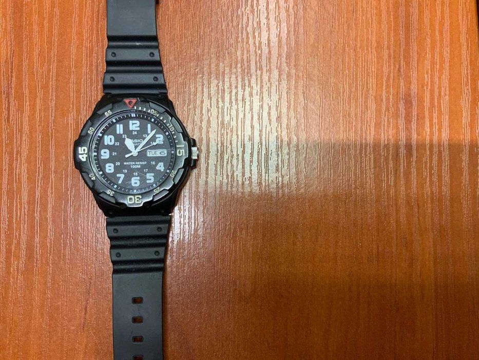 Годинник   Casio MRW-200H