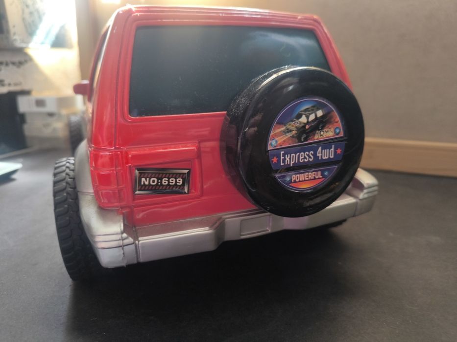 Jipe de Brinquedo Clássico 4x4