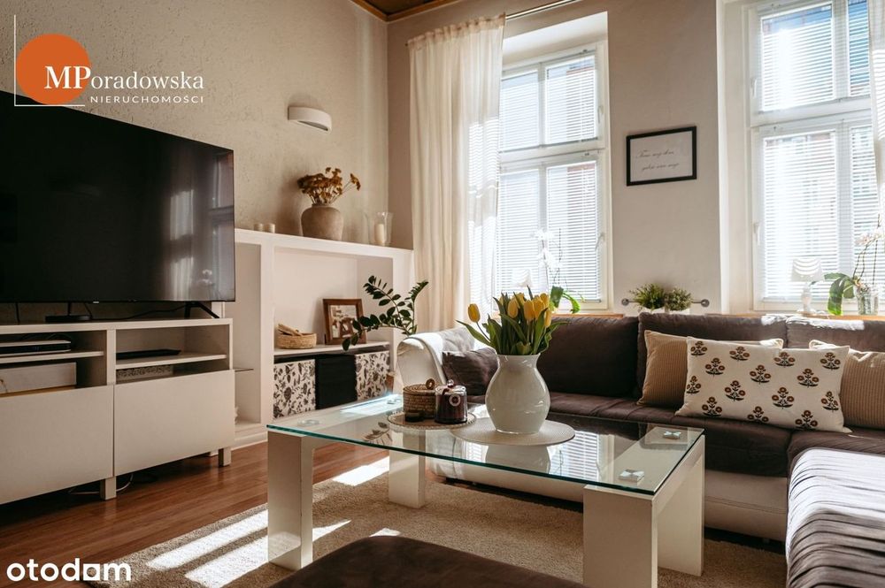 Gotowe do zamieszkania! 80 m2, I piętro, centrum Zabrze ul. Wolności