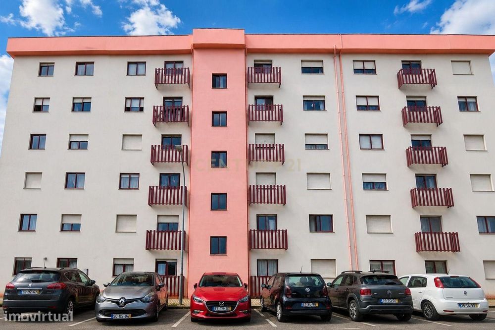 Apartamento T2 - Algueirão- Mem Martim