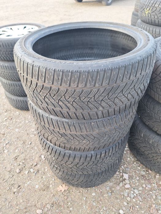 Opony zimowe Dunlop Winter Sport 5  225 40 r18