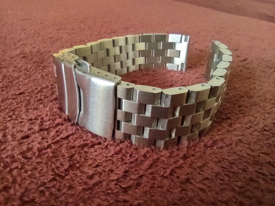 bransoletka do zegarka typu Strapcode Super Engineer 22mm