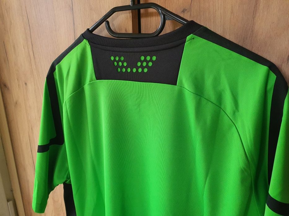 Koszulka sportowa Erima, rozmiar L, nowa w folii, po bokach siateczka,