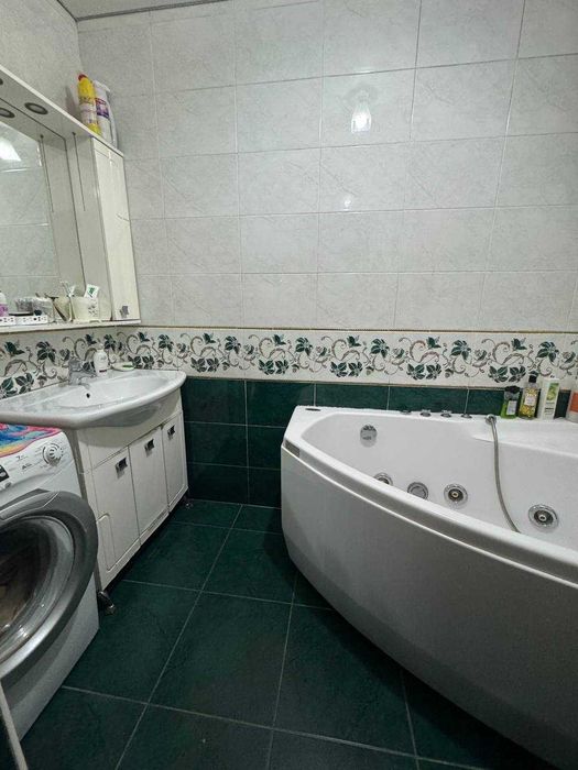 Продам квартиру в новобудові в центрі