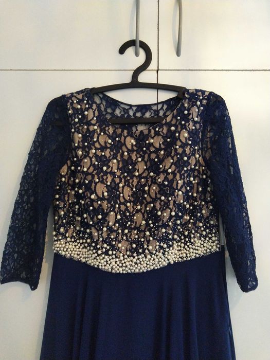 Vestido de gala/cerimónia trabalhado