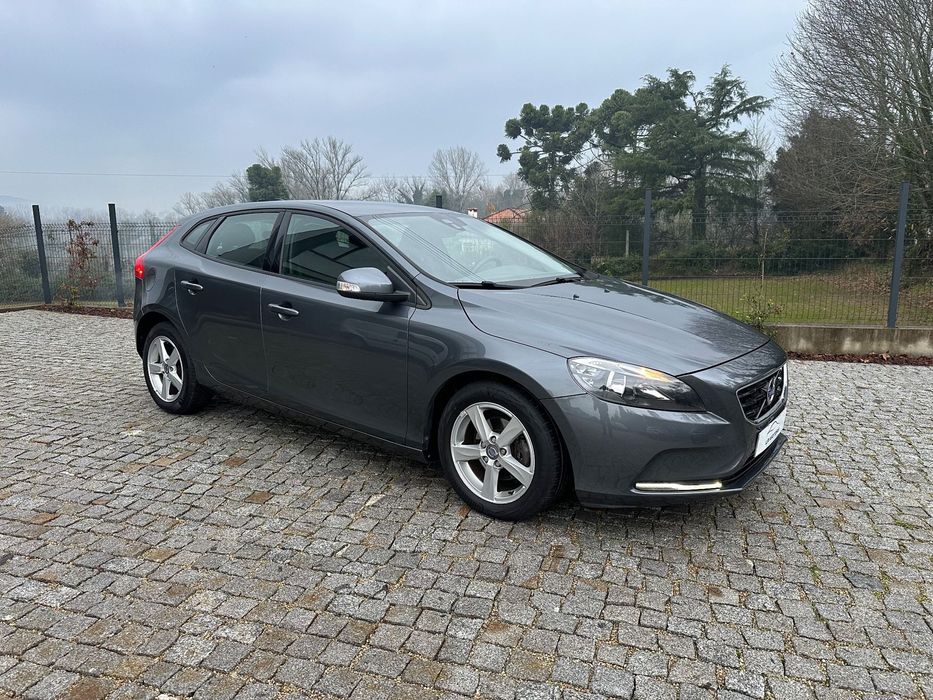 Volvo V40 D2 Momentum