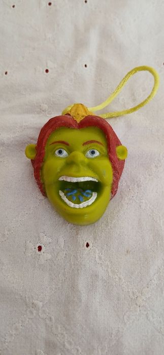 Fiona Figure from 200464751092295810122