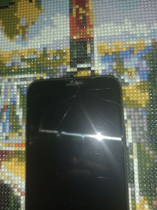 Apple 11 Pro.
