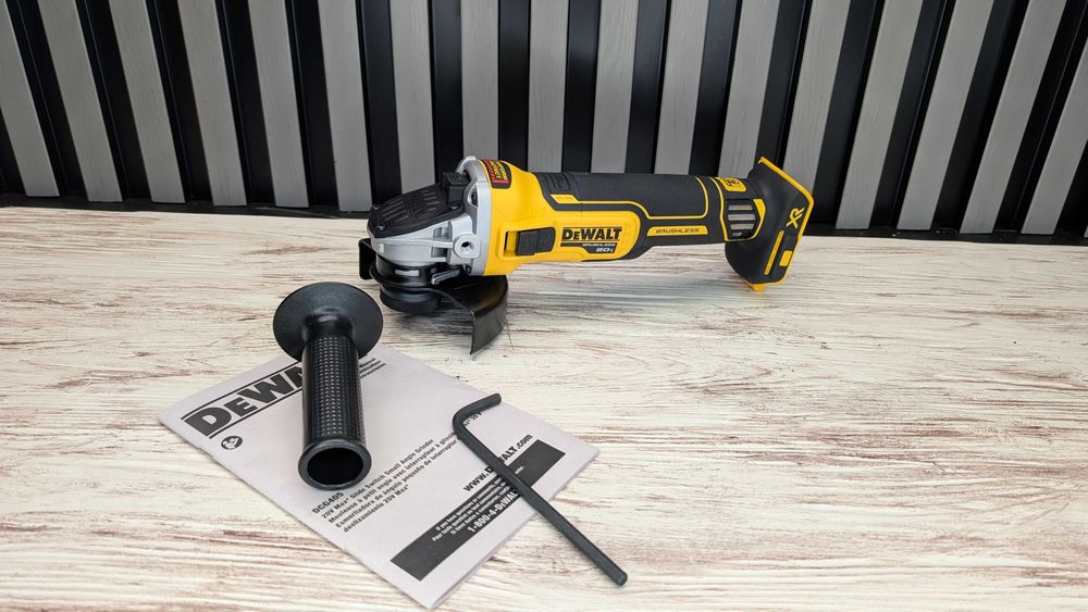 Болгарка КШМ Бесщіточна DeWalt DCG405 (Refurbished)
