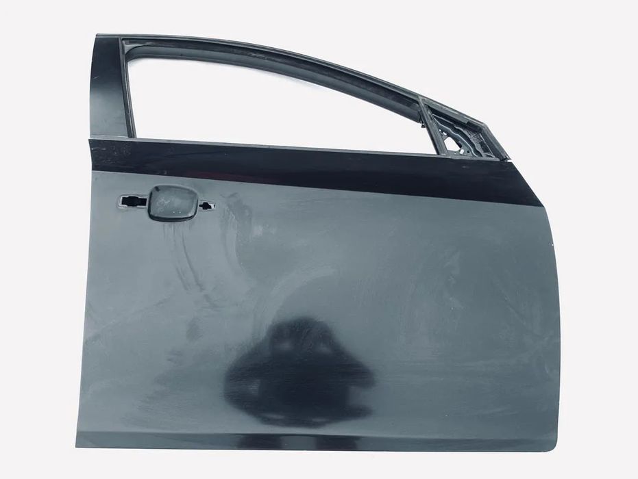 Дверка передня права Chevrolet Cruze J300