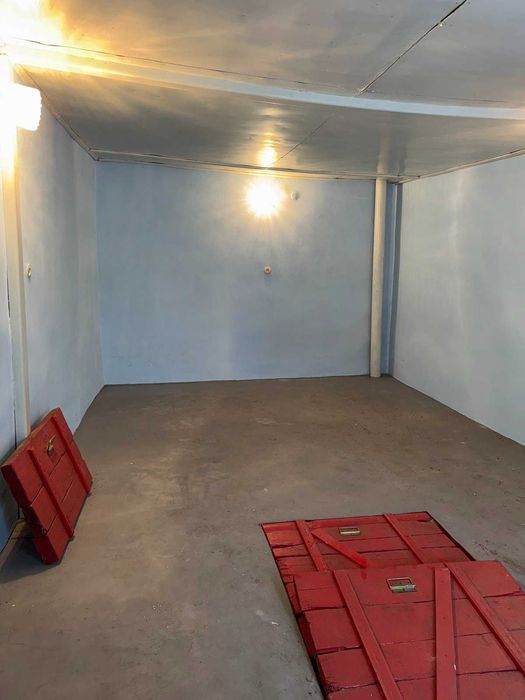 Продам гараж, м-н Виставка ГК "Довіра"