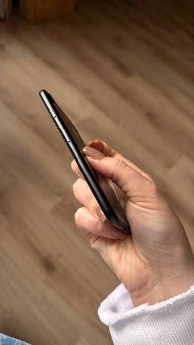 Iphone 7 128Гб Neverlock