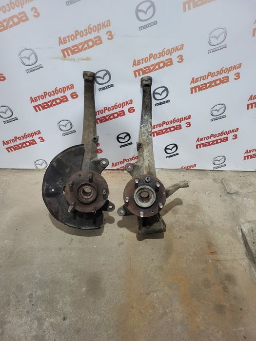 Цапфа Mazda 6 gg 2002-2008р.в. ступиця Мазда 6 кулак