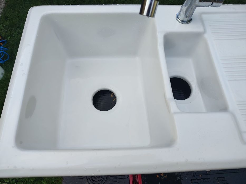 Zlew ceramiczny 1.5 komorowy z ociekaczem