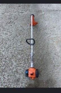 Podkaszarka Husqvarna 122c kosa