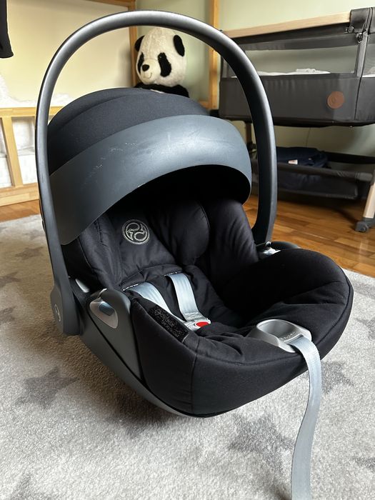 Ovo / babycoque / Cadeira Auto Cybex Cloud Z i-size