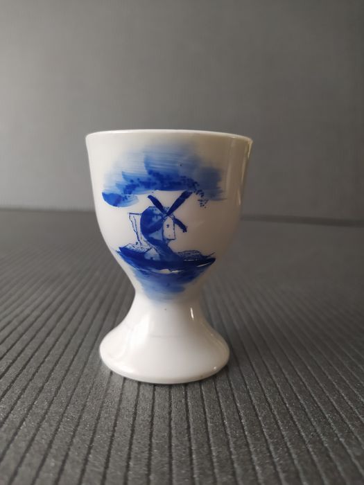 Kieliszek na jajka porcelanowy niebieskie wiatraki
