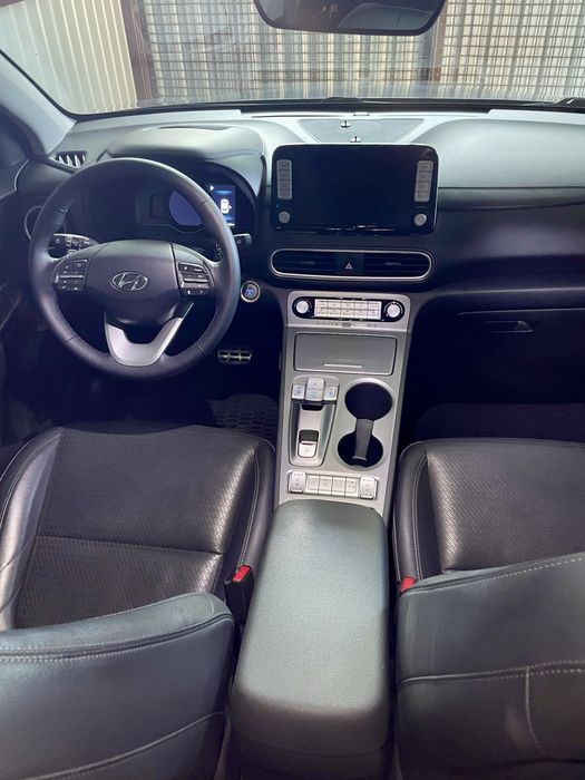Hyundai kona electric 64kw Європа не Америка  максимальна NardoGrey