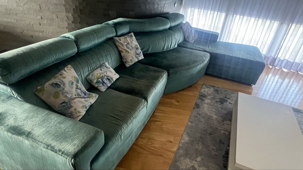 Sofa em estado razoavel