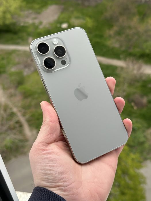 Продам IPhone 15 PRO MAX 256 Neverlock