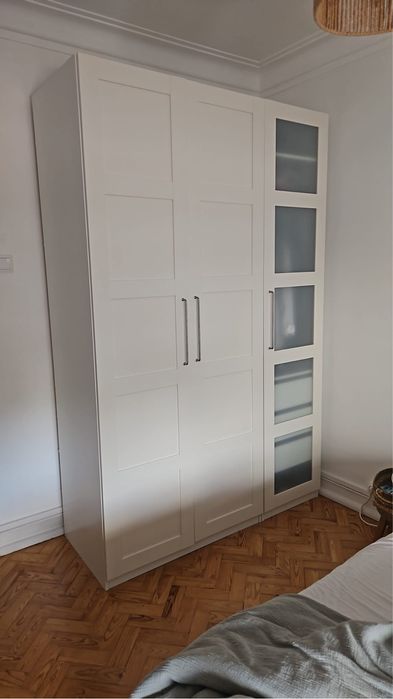 Roupeiro Pax Ikea com gavetas 150x60x236
