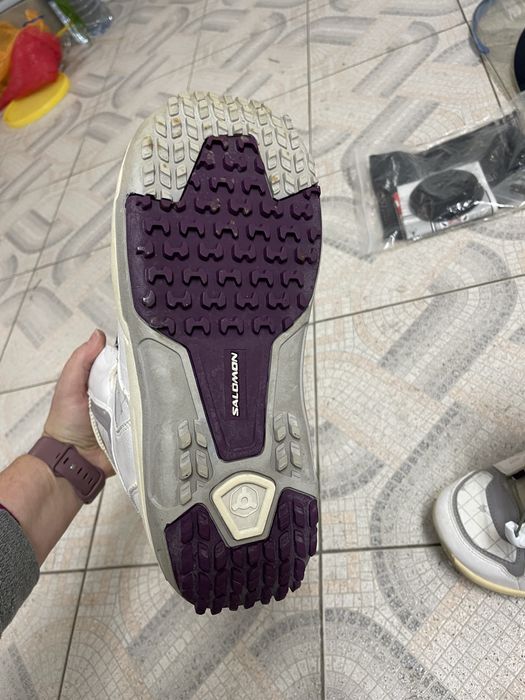 Conjunto completo de snowboard – usado apenas uma vez