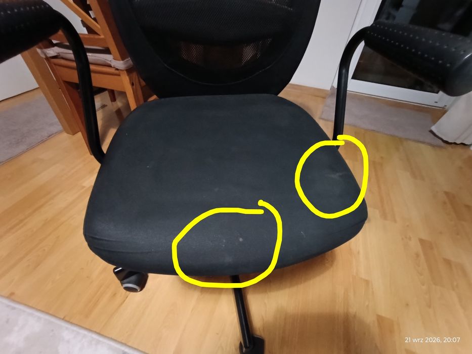 Krzesło biurowe, czarne  z Ikea ,stan dobry.