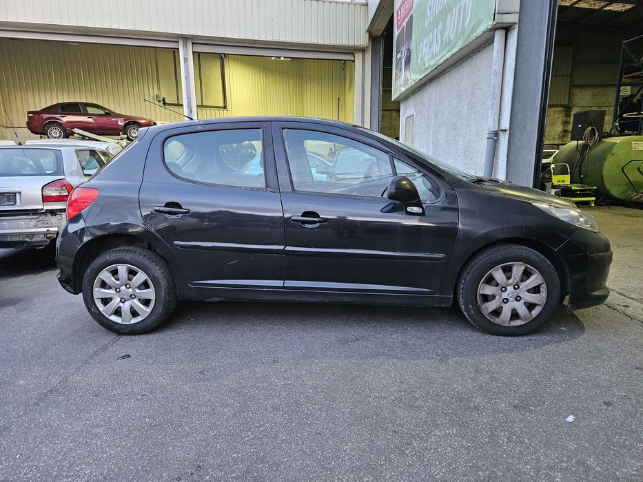 Peugeot 207 1.4i de 2007 para peças