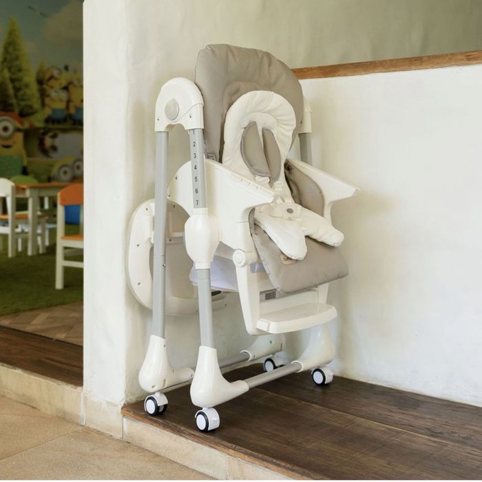 Стільчик для годування Carrello Toffee