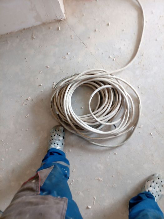 Przewód gładki silowy 25m/b