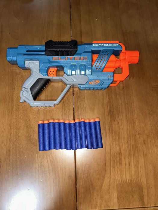 Бластер  Nerf Elite 2.0 Commander RD-6