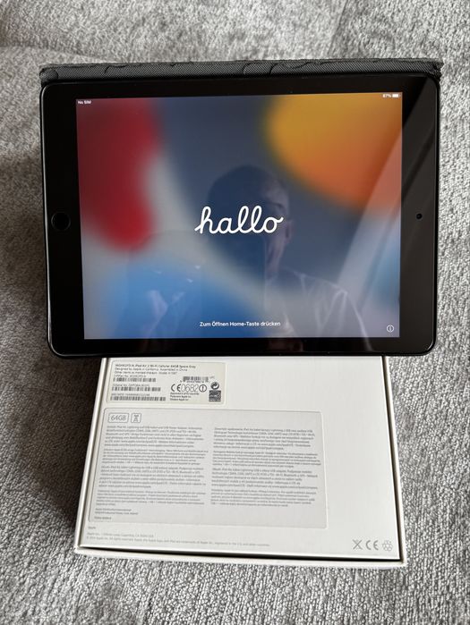 iPad Air 2 Wi-Fi & LTE Cellular 64GB Space Gray