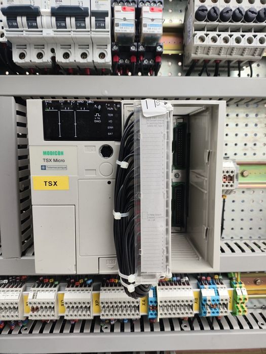Sterownik PLC Modicon TSX Micro Schneider