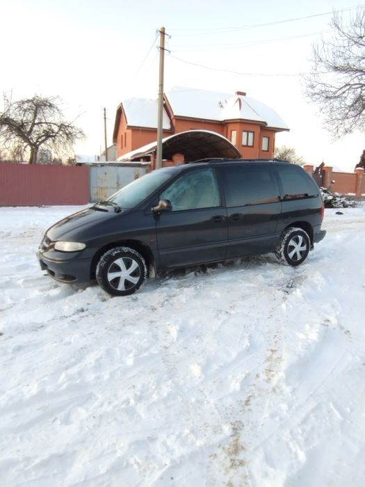 Продам минивэн Dodge Ram 2,5дизель!