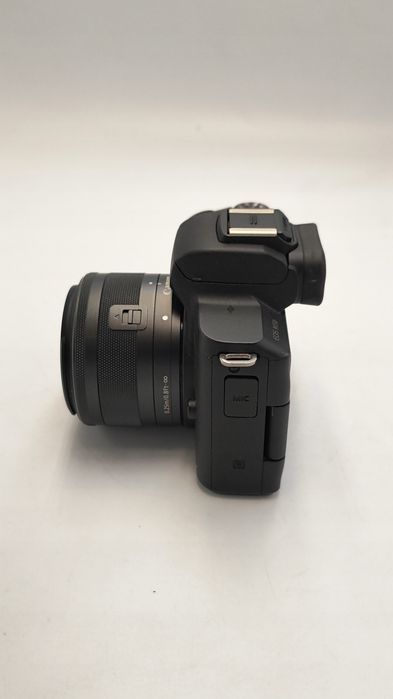 Aparat fotograficzny Canon EOS M50 15-45 STM zadbany + torba