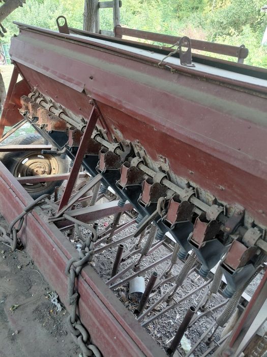 Сівалка сз 1.8 на 12 рядків