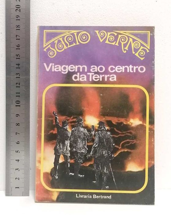 Viagem ao Centro da Terra, de Júlio Verne