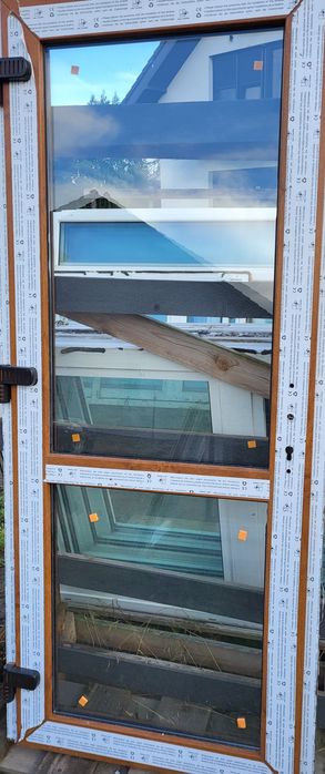 Drzwi zewnętrzne PCV do domu biura sklepu