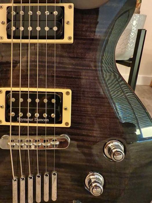 Guitarra Yamaha AES620 Korea