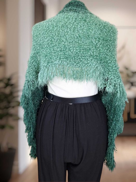 Włochaty Sweter Wełniany Kardigan Narzutka A'la Szal Z Rękawami Damski