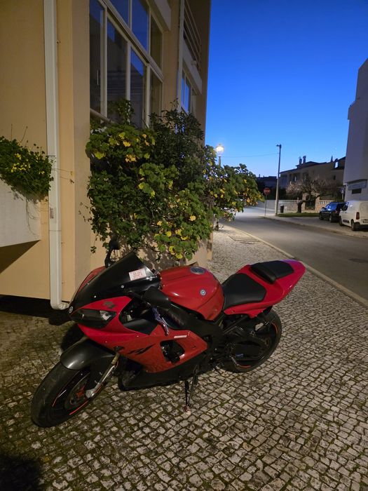 Yamaha R1 2002 SC PROJECT