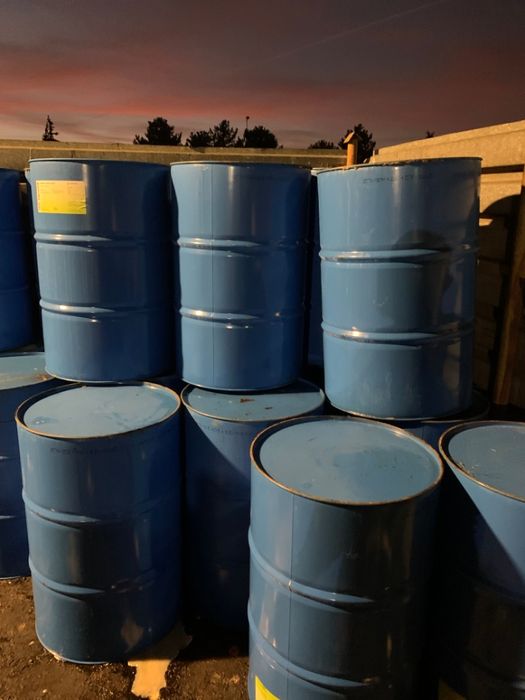 OKAZJA !  tanio  BIAŁE  beczki 200 l