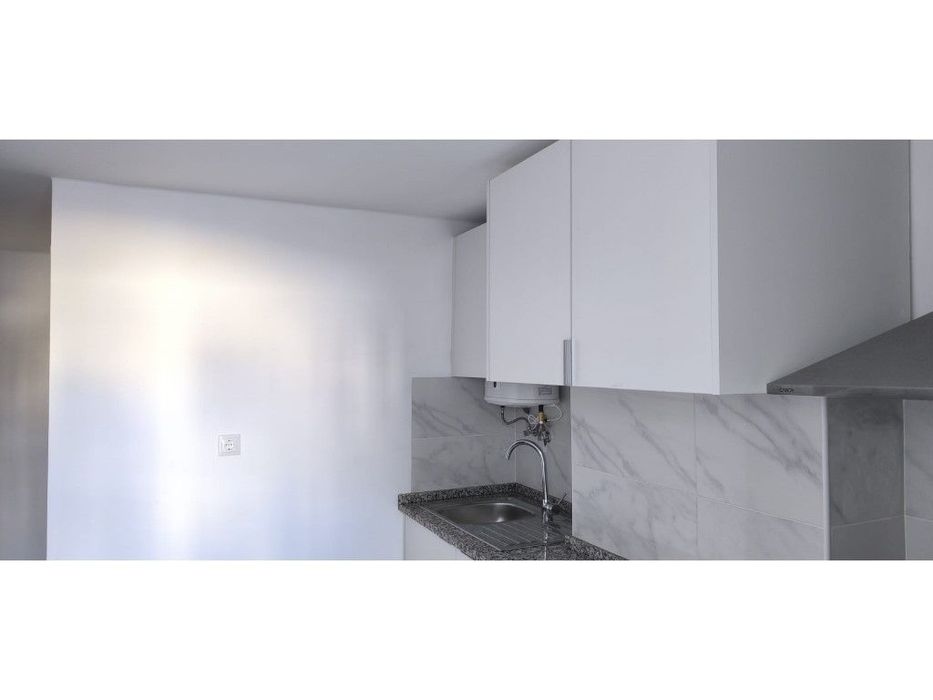 Apartamento T1+1, em Marvila