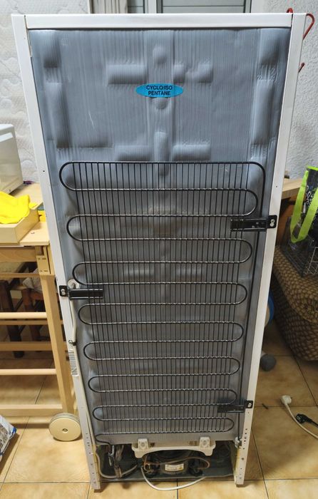 Frigorífico Combinado ALASKA 230 L  - (Funciona 100%)