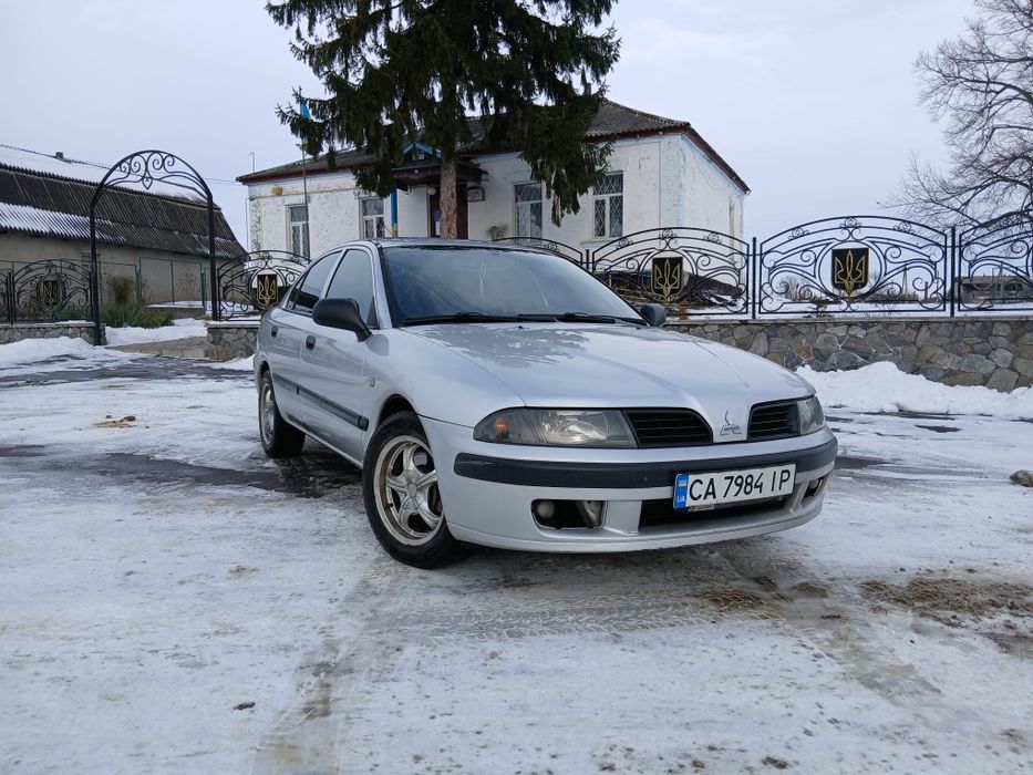 Продам мітсубісі карізма