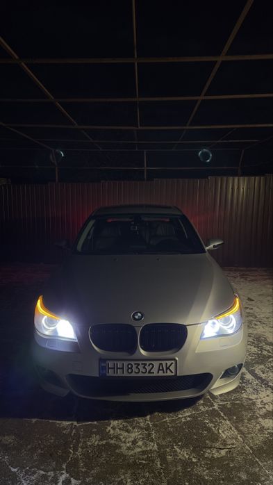Продаю BMW E60 3.0 бенз 2009 автомат